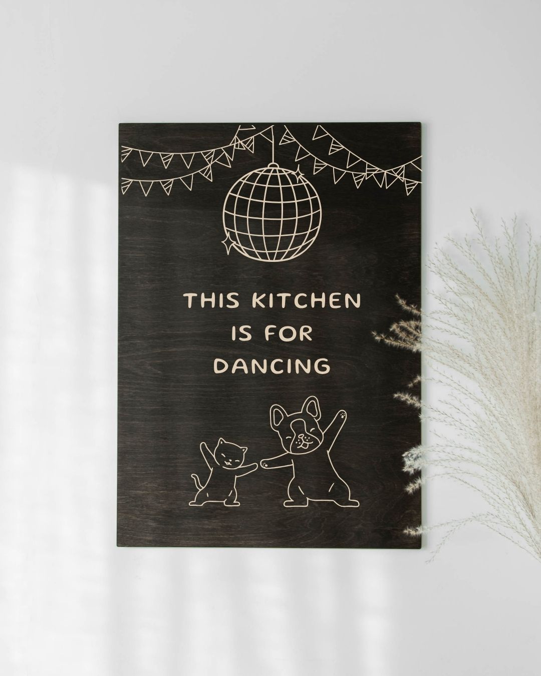 KITCHEN FOR DANCING
