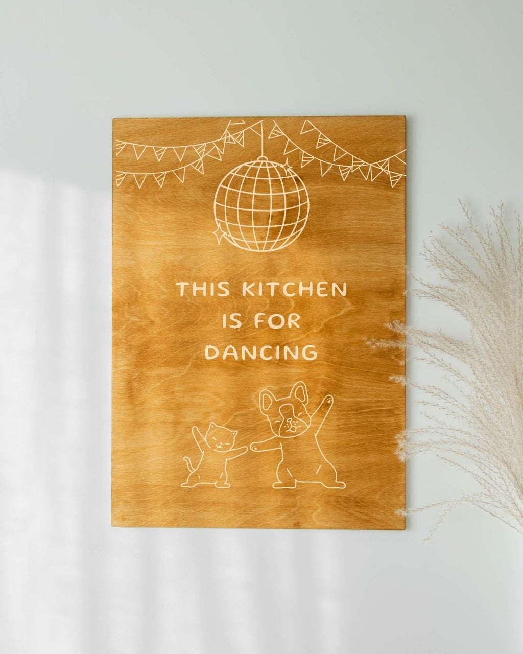 KITCHEN FOR DANCING